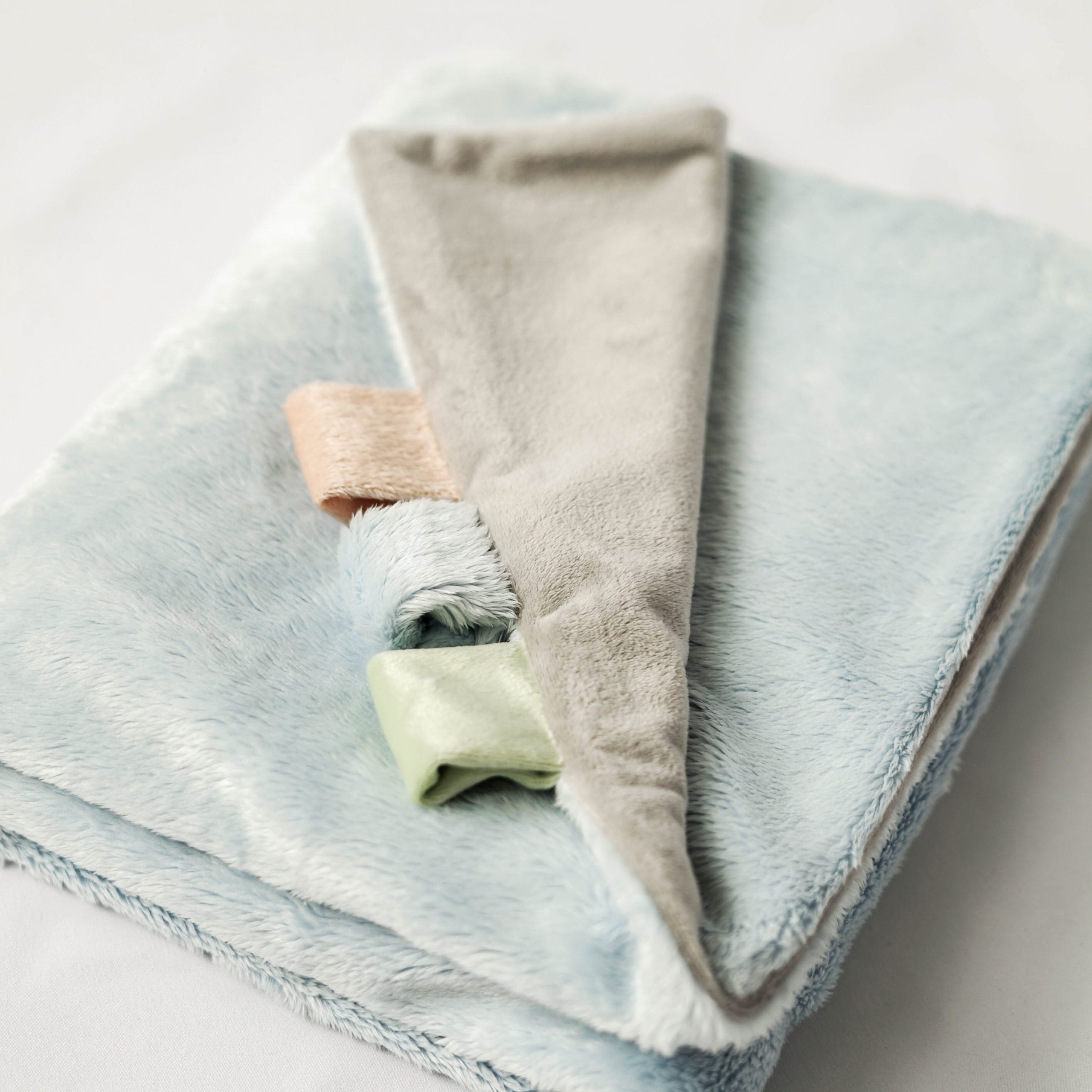 Cloud Blankie Baby Blue/Light Grey - Image 2