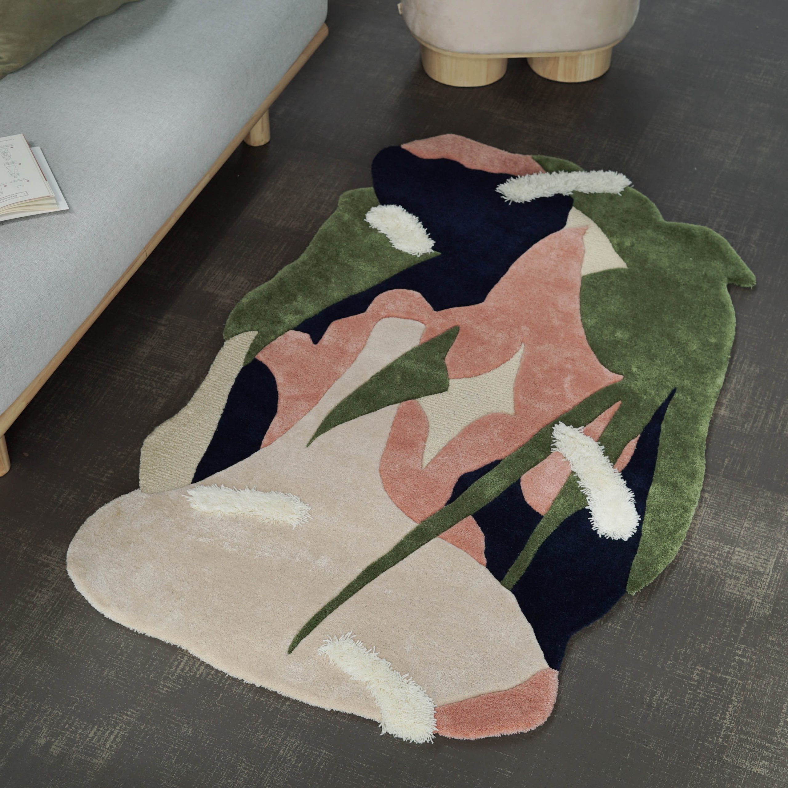 Gardenburst Rug in Multicolor (Pre-Order) - Image 3