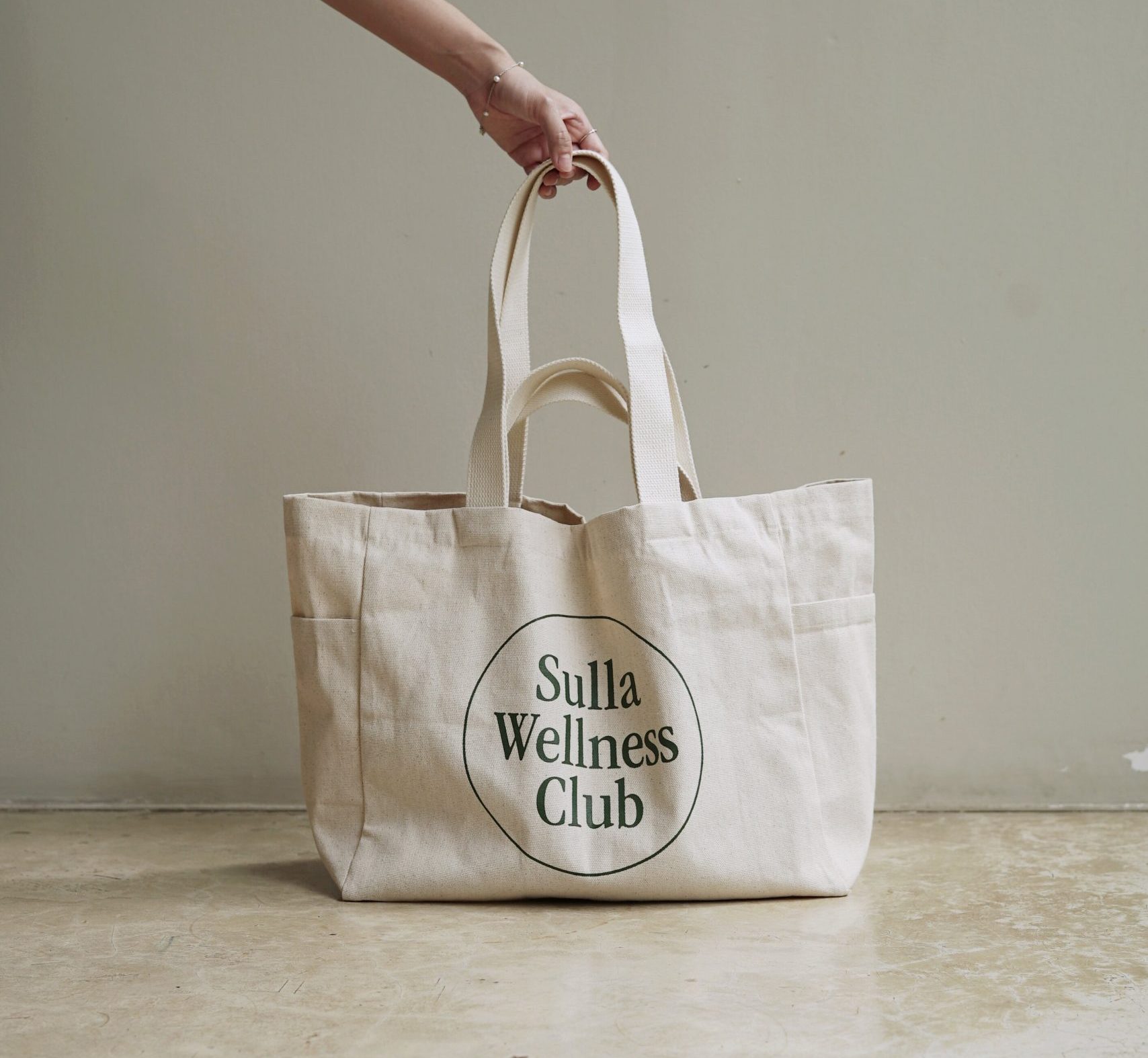 Sulla Wellness Club Tote Bag